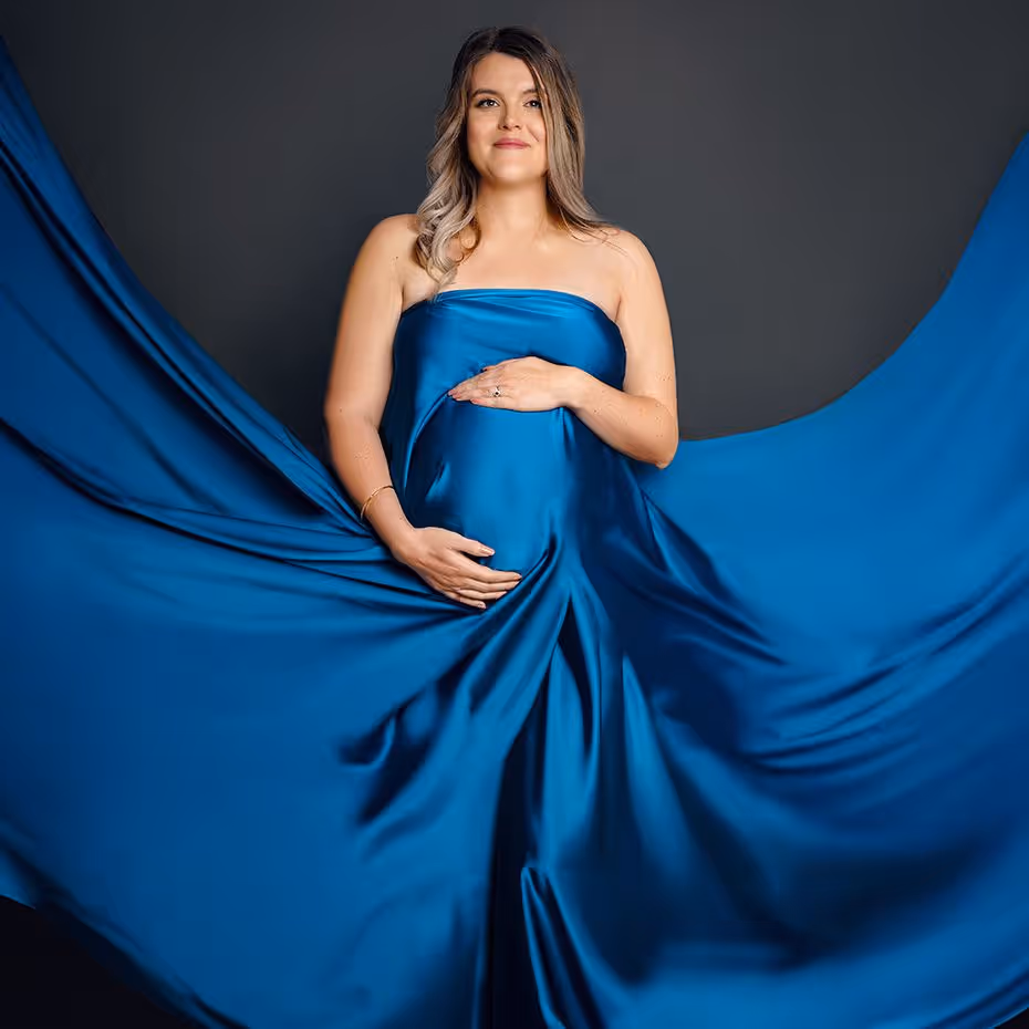 Maternity photoshoot in Cheshire, Chester, Liverpool